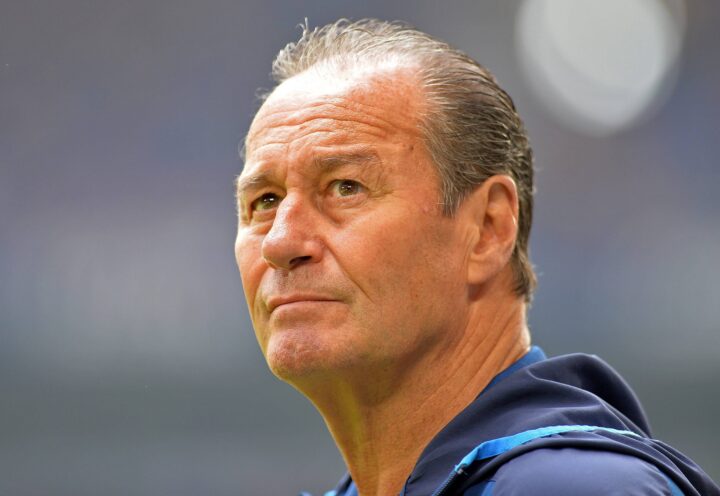 Vor Topspiel: Trainer-Legende Huub Stevens vergleicht HSV und Schalke