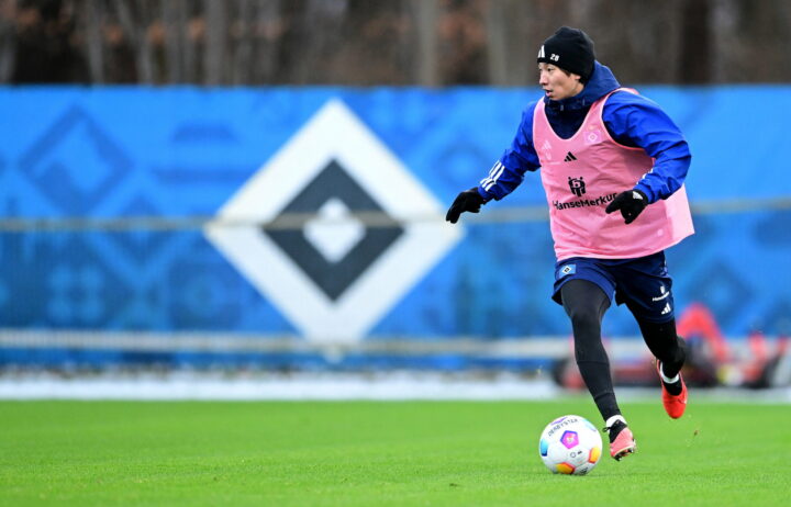 Das geht ja gut los: Wackelt Okugawas HSV-Debüt auf Schalke?