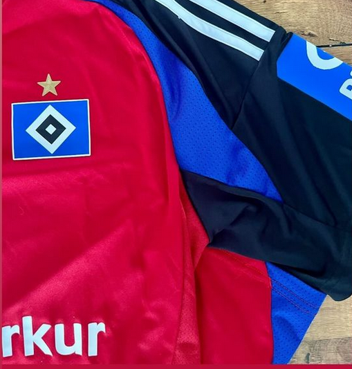 „Hamburg, Digga!“ So sieht das Ausweichtrikot des HSV aus