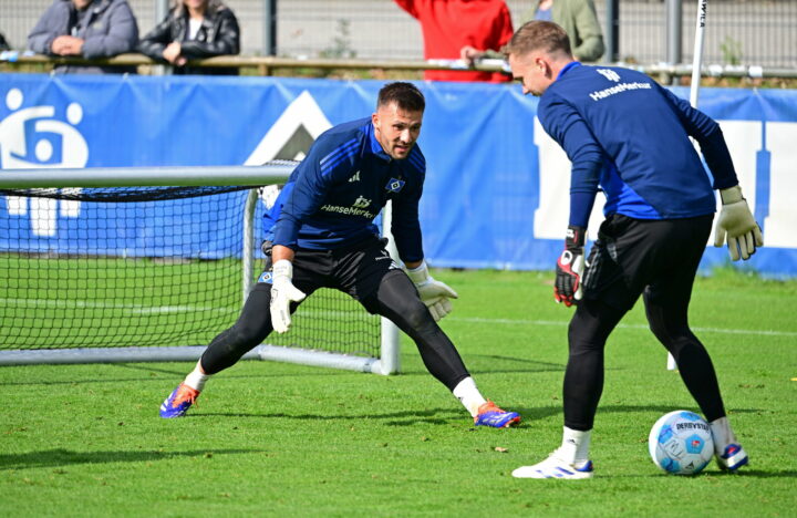 „Keine Schnellschüsse mehr!“ HSV-Trainer Baumgart vertagt Torwart-Entscheidung