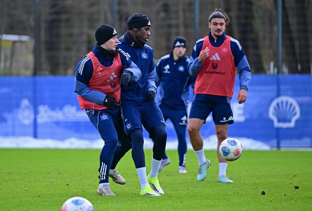 Anssi Suhonen, Fabio Baldé und Guilherme Ramos beim HSV-Training